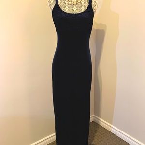 Long vintage 90’s navy blue fitted velvet dress with amazing bust details